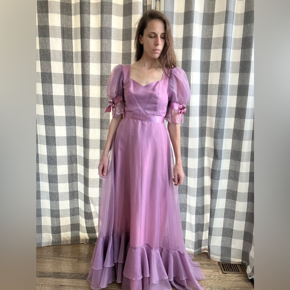 Elegant Vintage 60s/70s Purple Gown
